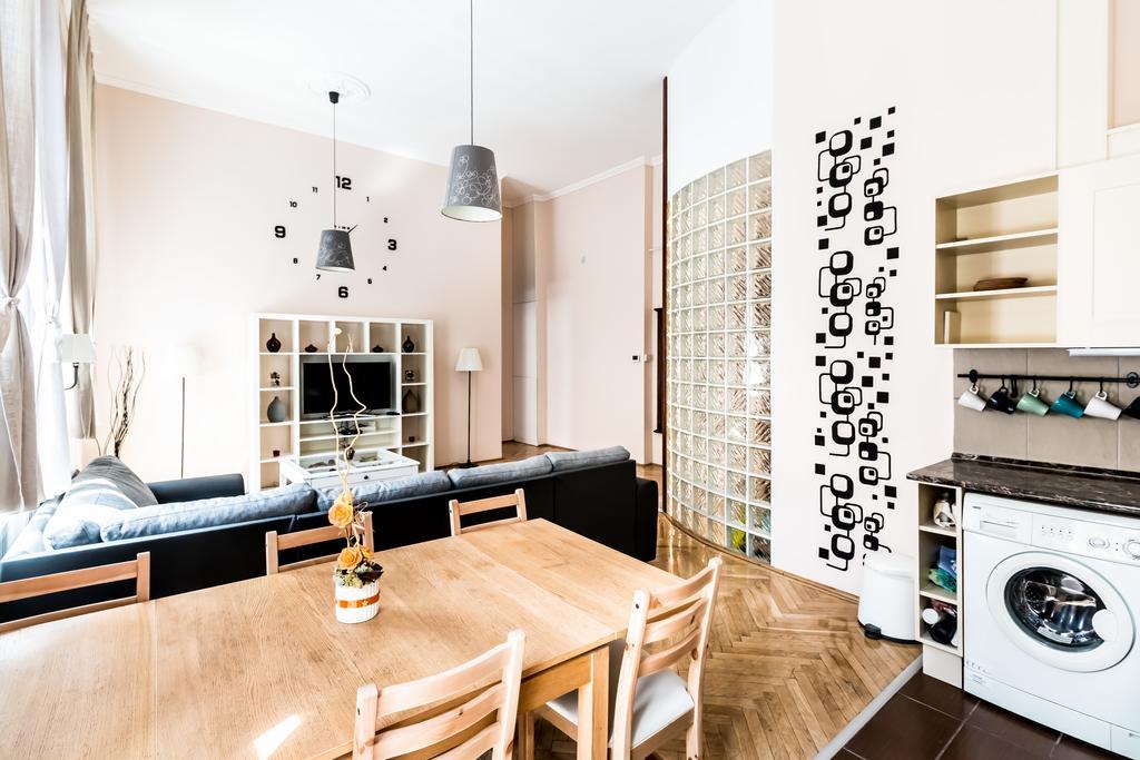 Bpr König Design Apartment Budapest